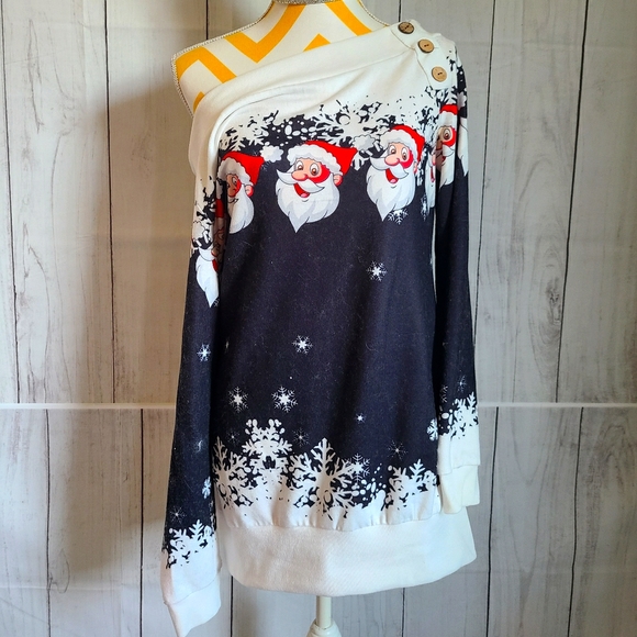 Christmas top 🎄🎅💕 - Picture 1 of 8